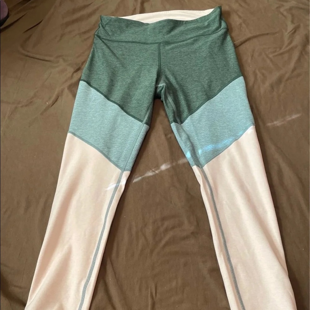 Outdoor voices leggings
